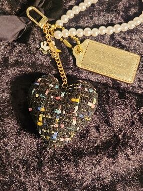 Coach Shimmering Gold Hang Tag